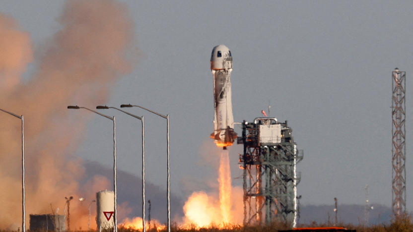 FILE PHOTO: A Blue Origin New Shepard rocket lifts off with a crew of six, including Laura Shepard Churchley, the daughter of the first American in space Alan Shepard, for whom the spacecraft is named, from Launch Site One in west Texas, U.S. December 11, 2021. REUTERS/Joe Skipper/File Photo