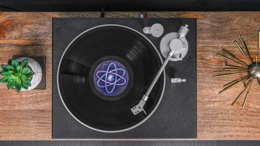 Victrola Hi-Res Carbon turntable pictured.